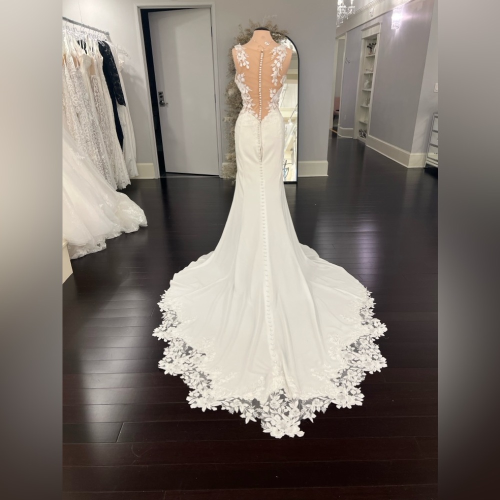 Essence of Australia wedding dress